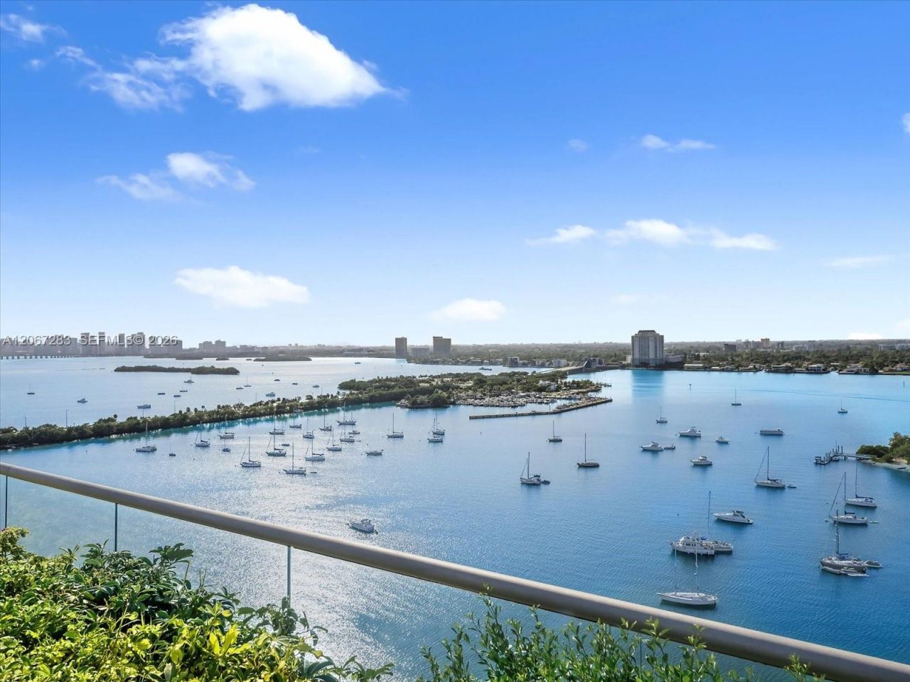 7934 West Dr, Unit 904, North Bay Village, FL 33141 Photo