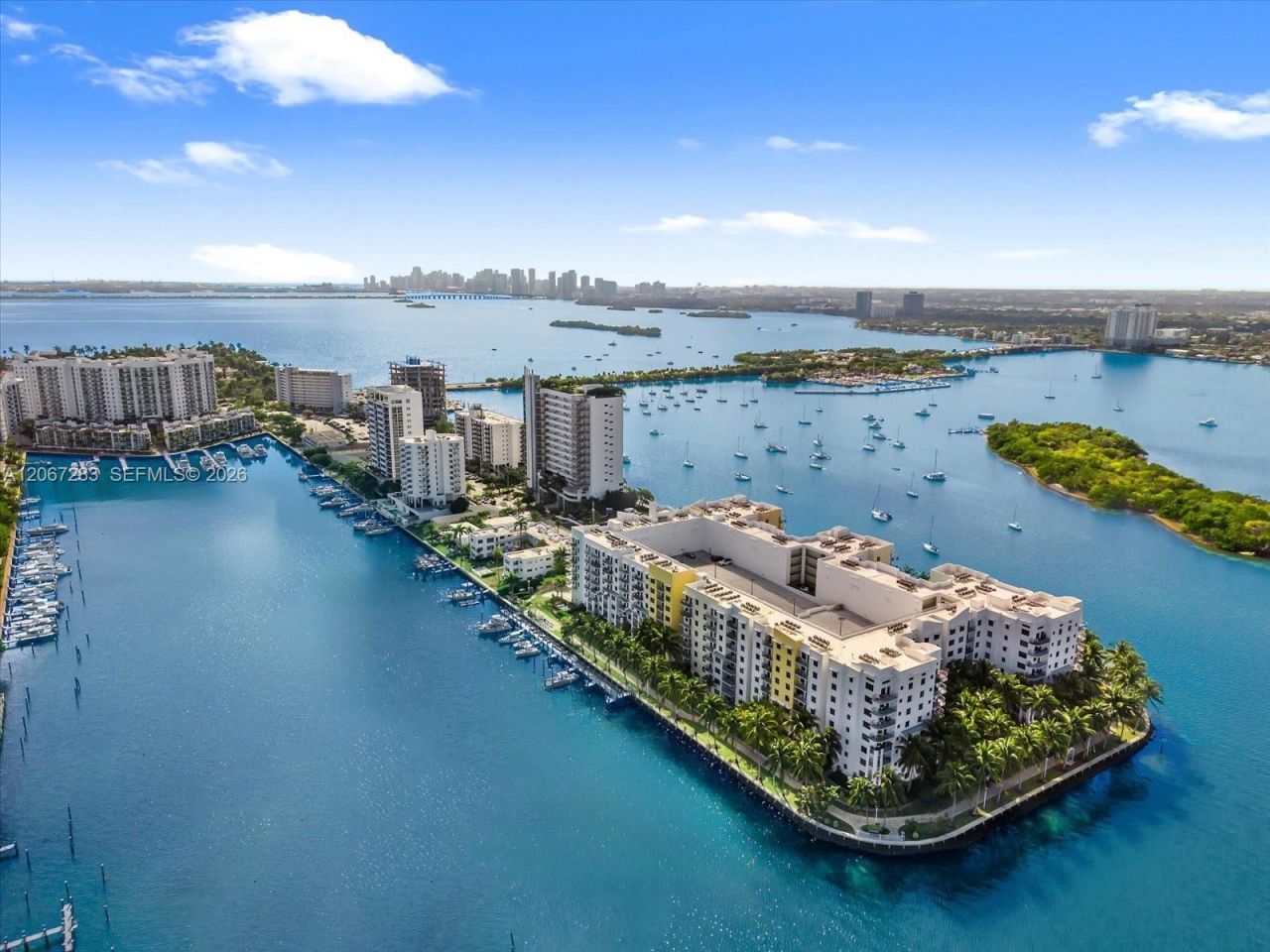 7934 West Dr, Unit 904, North Bay Village, FL 33141 Photo
