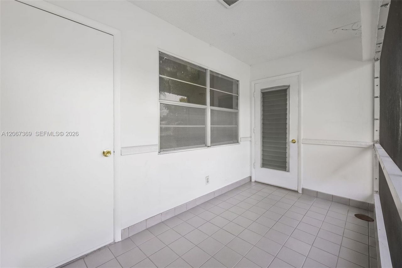 5300 Washington St , Unit T125, Hollywood, FL 33021 Photo