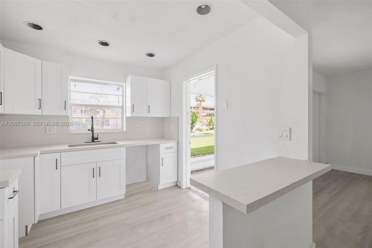5300 Washington St , Unit T125, Hollywood, FL 33021 Photo