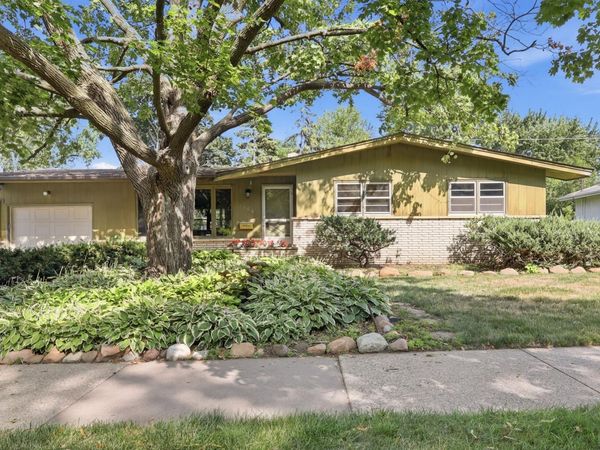 1206 Bellows Street, West Saint Paul, MN 55118