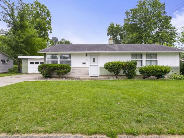 3414 Brookhurst Place, South Bend, IN 46615