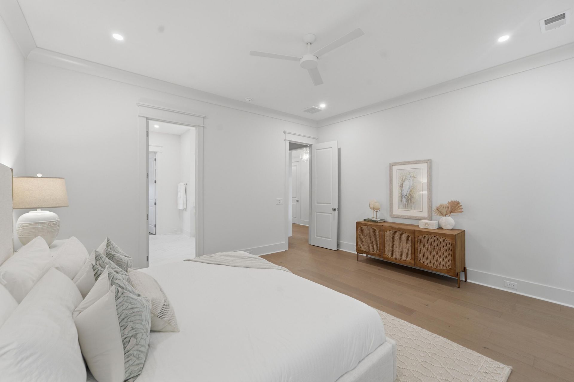1129 Hamlin Road Photo 24