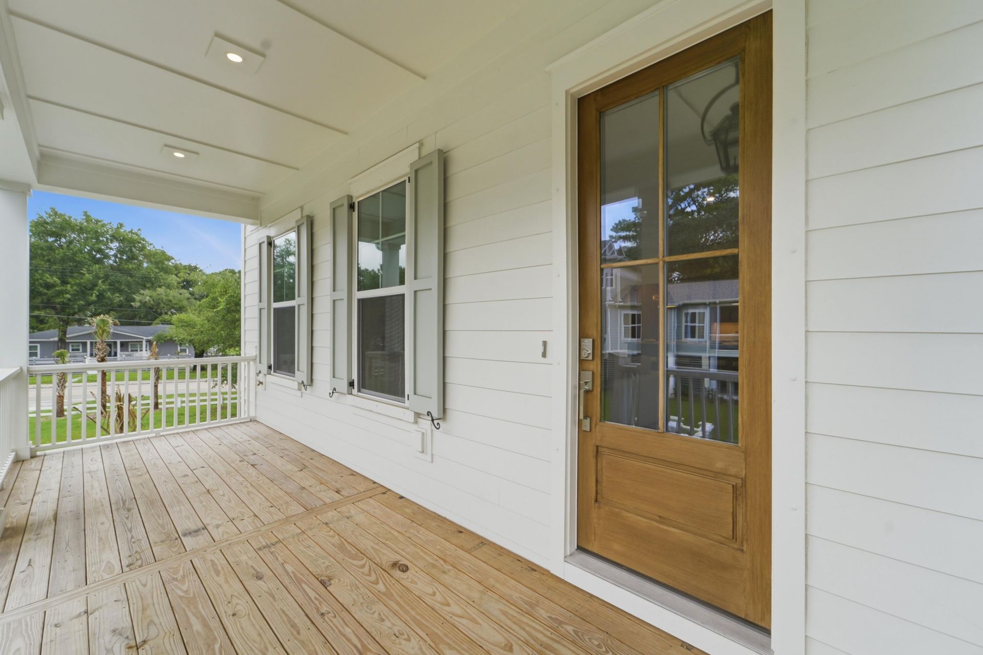 1129 Hamlin Road Photo 3