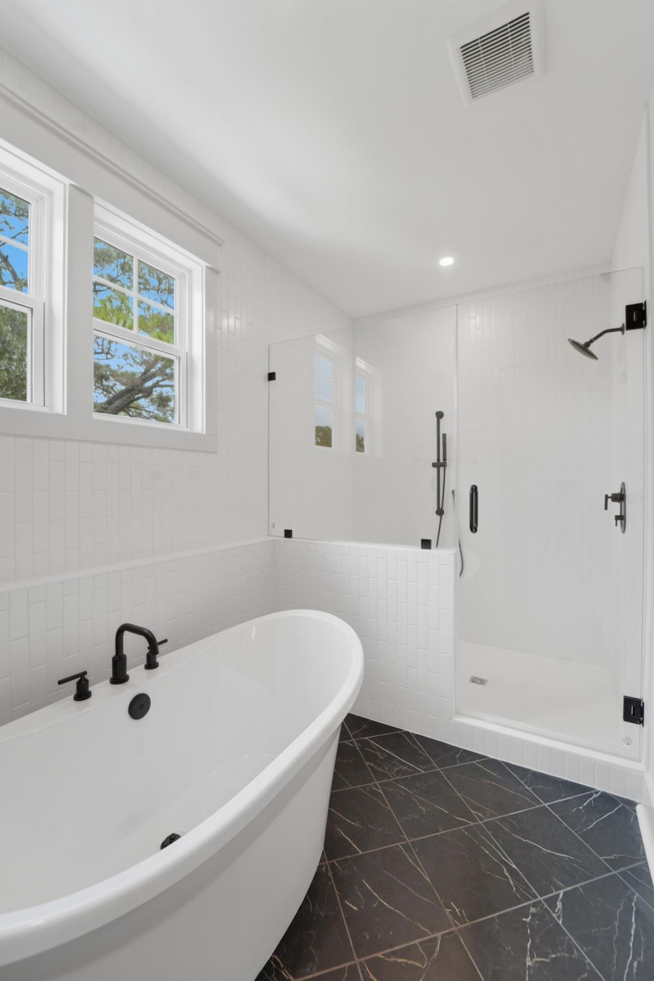 1129 Hamlin Road Photo 37
