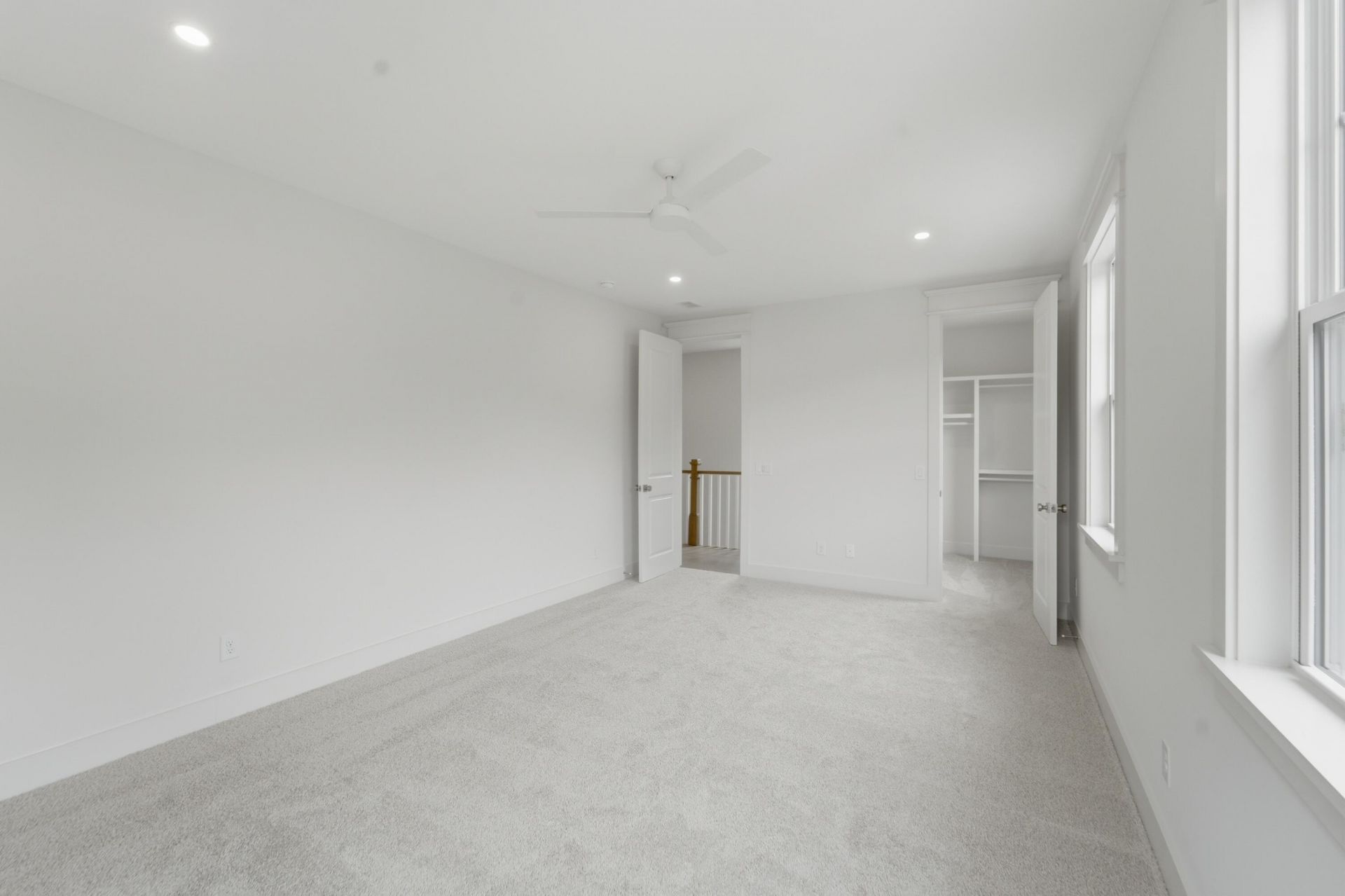 1129 Hamlin Road Photo 44
