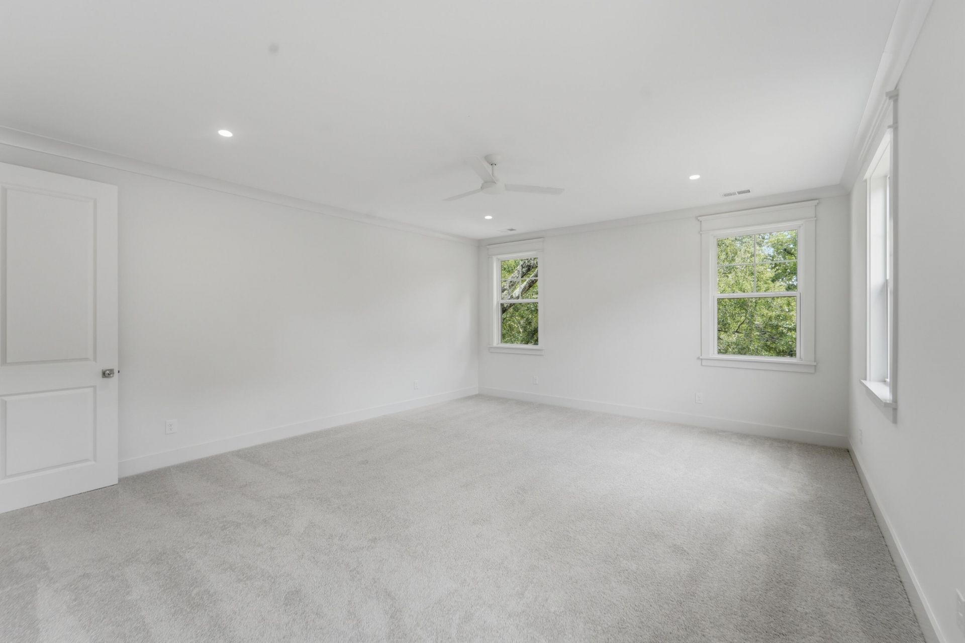 1129 Hamlin Road Photo 48