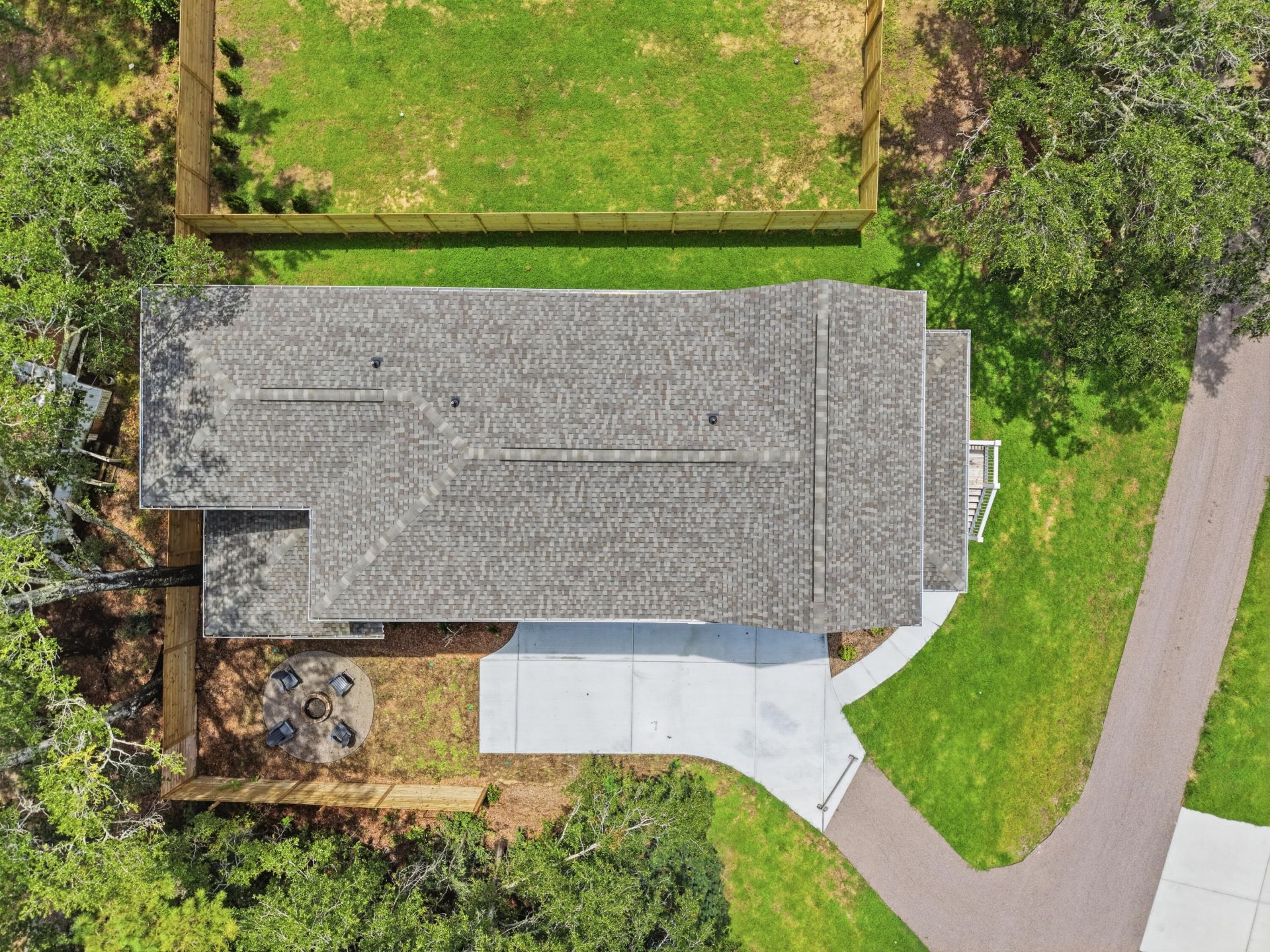 1129 Hamlin Road Photo 63