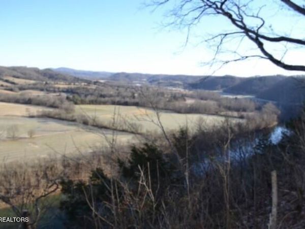 5.52ac Cabin Hill Rd, Celina, TN 38551