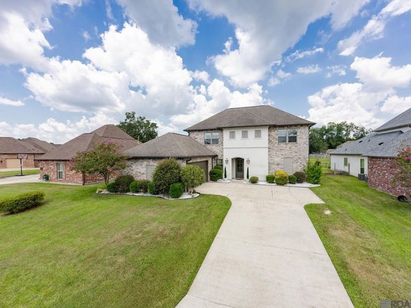 37436 Amalfi Dr, Prairieville, LA 70769