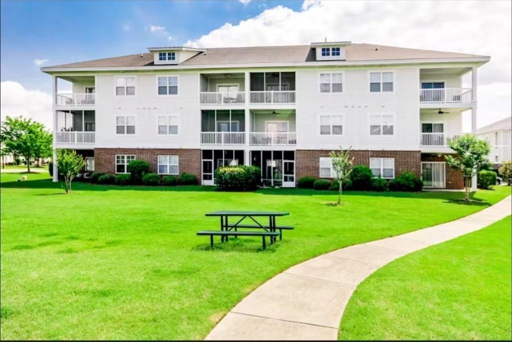 500 Wickham Dr., Unit 1063, Myrtle Beach, SC 29579 Main Photo