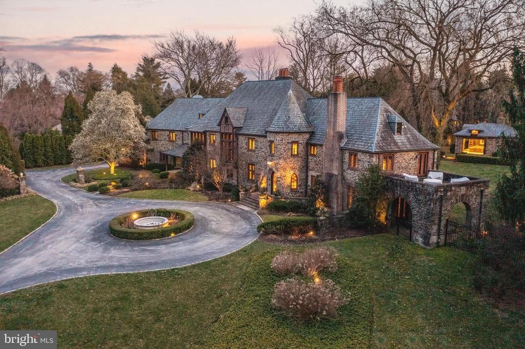 516 FISHERS ROAD , BRYN MAWR, PA 19010