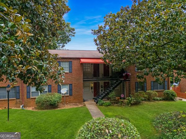 2427 lawrenceville, Unit 3, Decatur, GA 30033