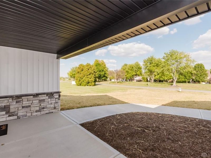 19 Lakengren Drive, Eaton, OH 45320 Photo 3