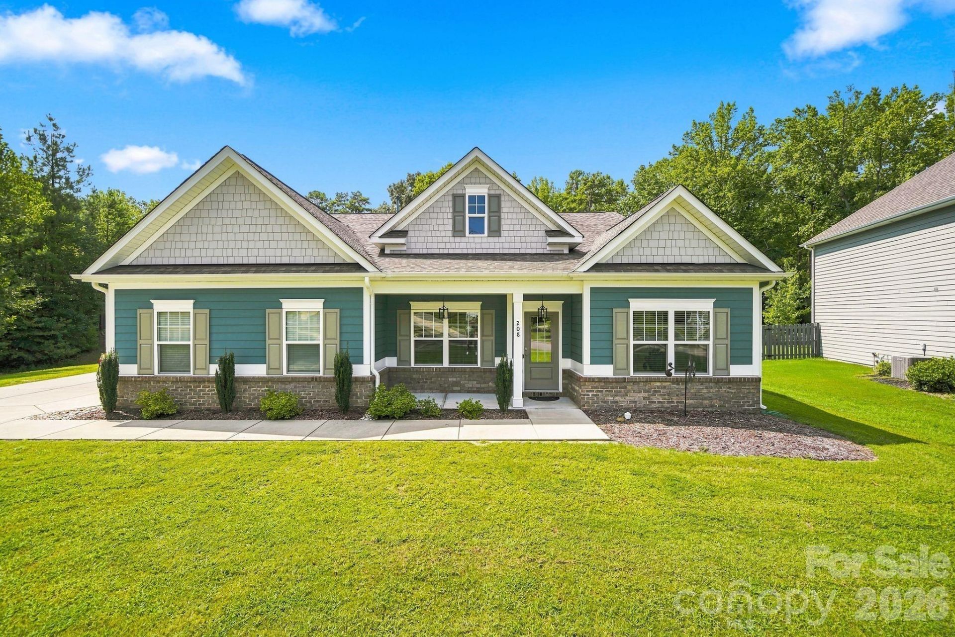 208 Clauser Road S, Mount Holly, NC 28120 Main Photo