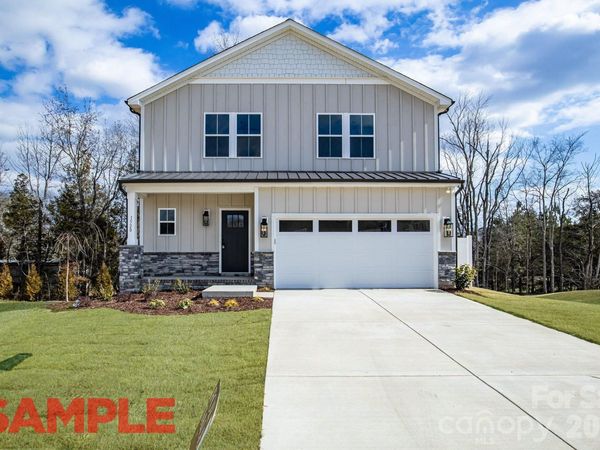 1585 Solitude Court , Kannapolis, NC 28081