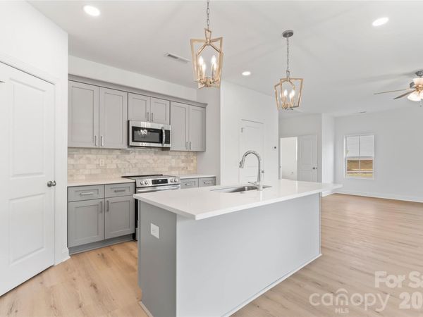 1595 Solitude Court , Kannapolis, NC 28081