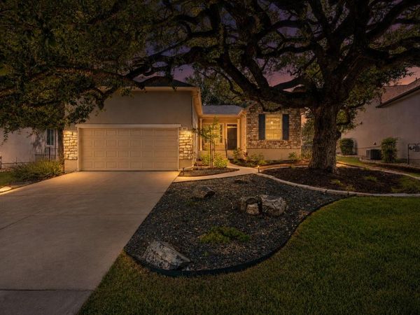 102 Verbena DR, Georgetown, TX 78633