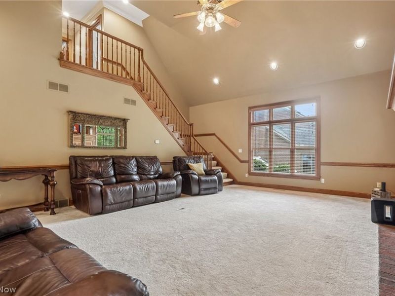 8615 Raintree Run , Poland, OH 44514 Photo 24