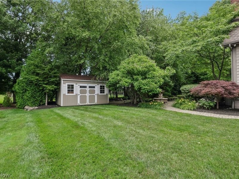 8615 Raintree Run , Poland, OH 44514 Photo 8