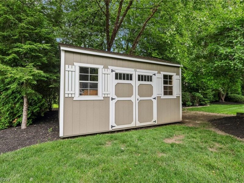 8615 Raintree Run , Poland, OH 44514 Photo 9