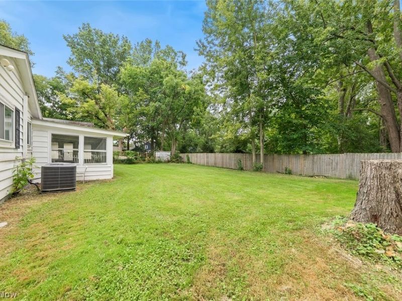 25811 Water Street, Olmsted Falls, OH 44138 Photo 31