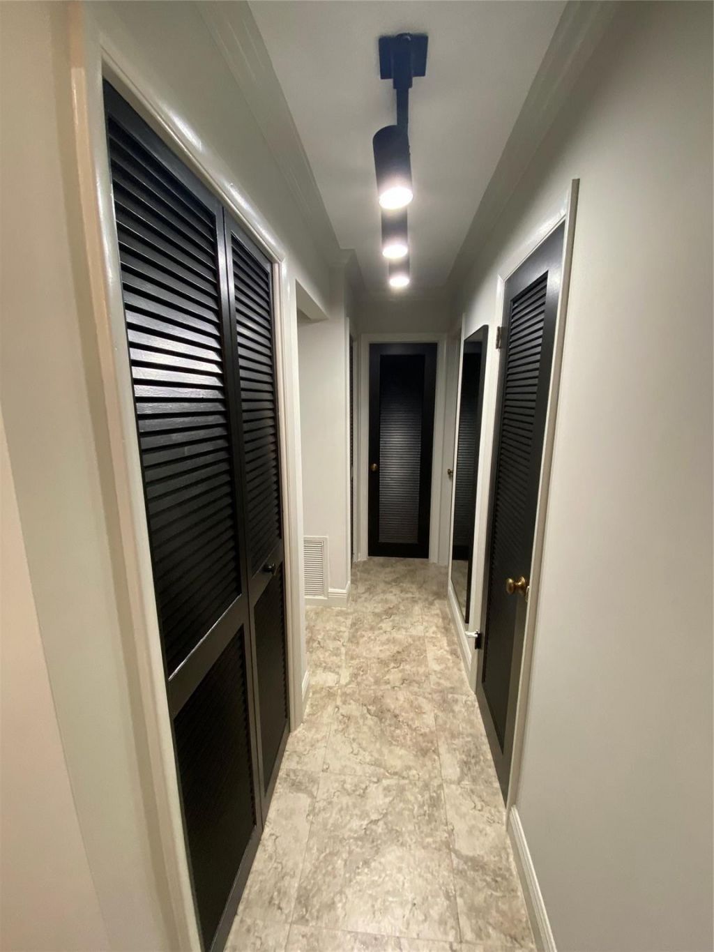 4040 N Hills Drive, Unit 5, Hollywood, FL 33021 Photo