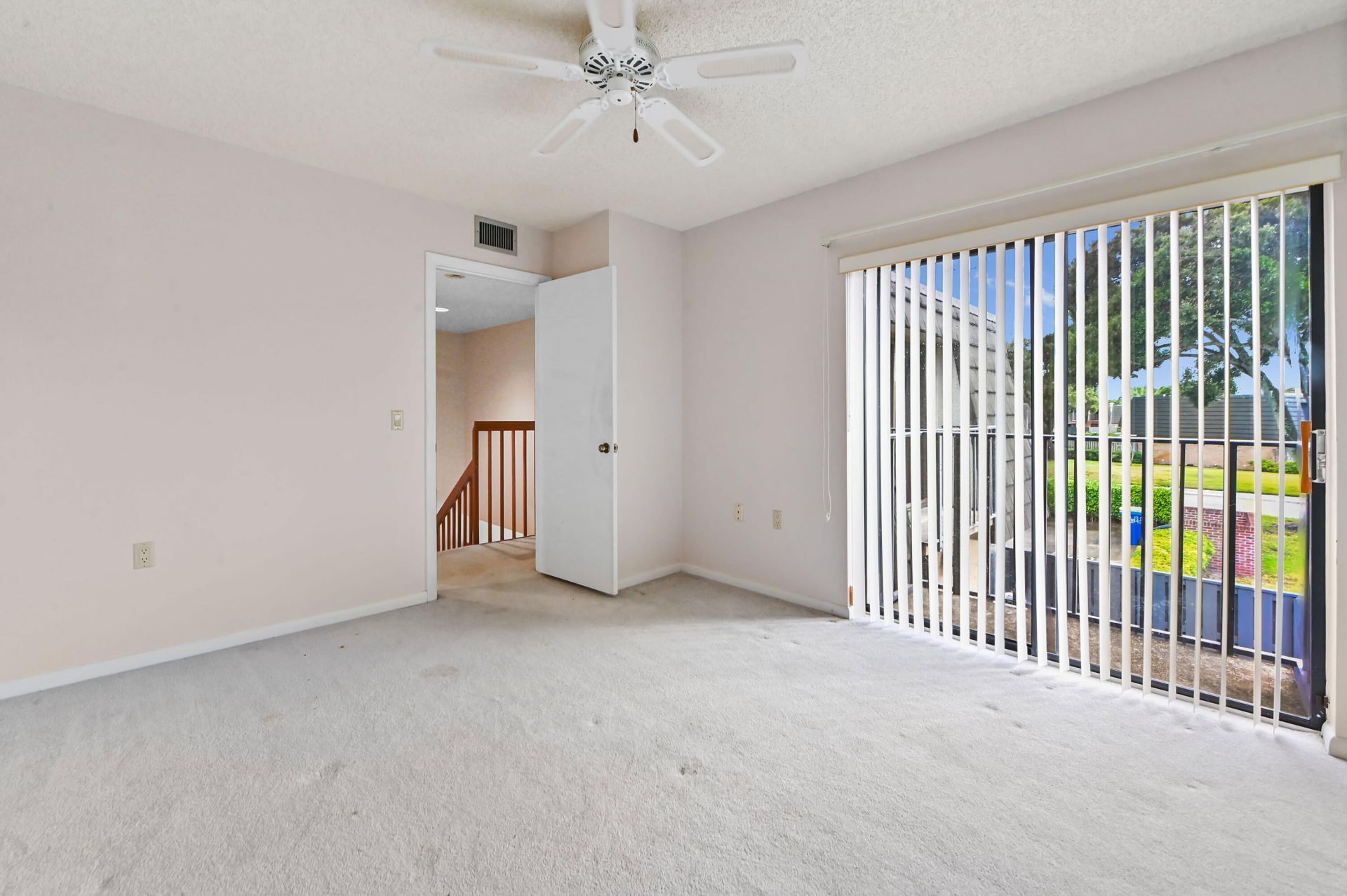 1731 17th Way, West Palm Beach, FL 33407 Photo