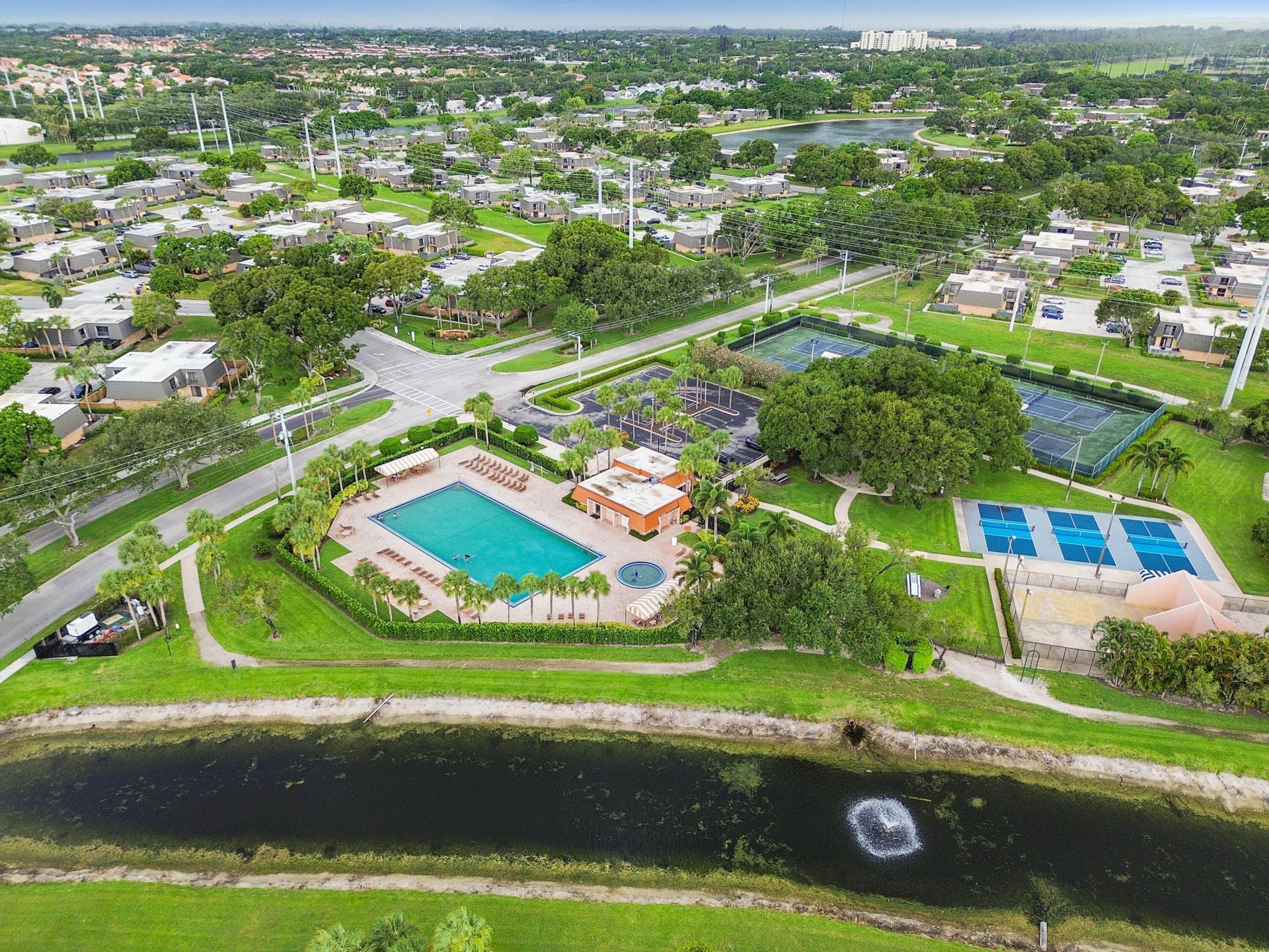 1731 17th Way, West Palm Beach, FL 33407 Photo