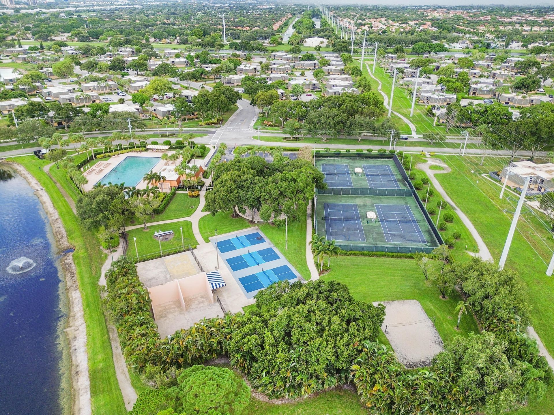 1731 17th Way, West Palm Beach, FL 33407 Photo