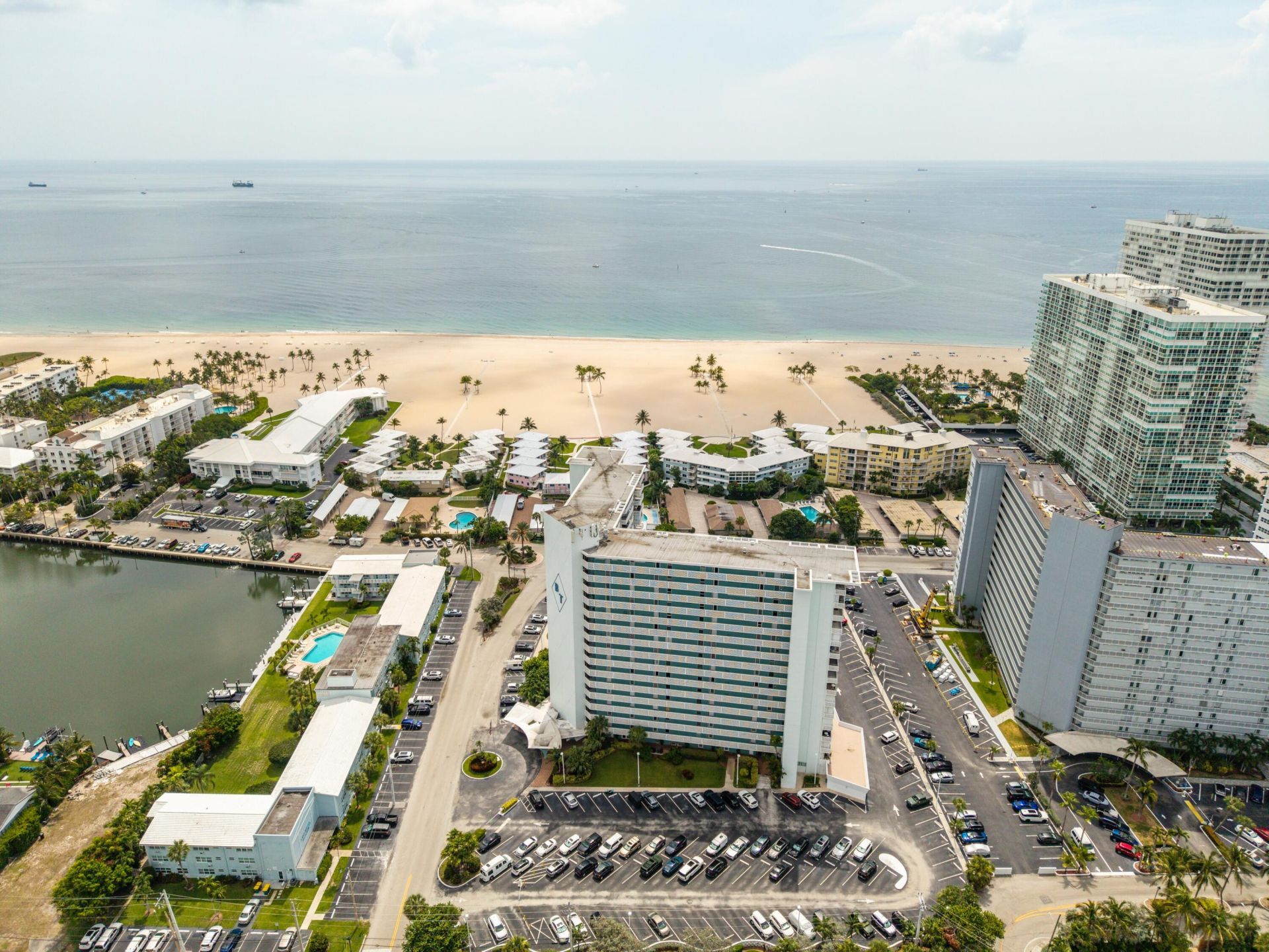 1900 S Ocean Drive, Unit 804, Fort Lauderdale, FL 33316 Photo