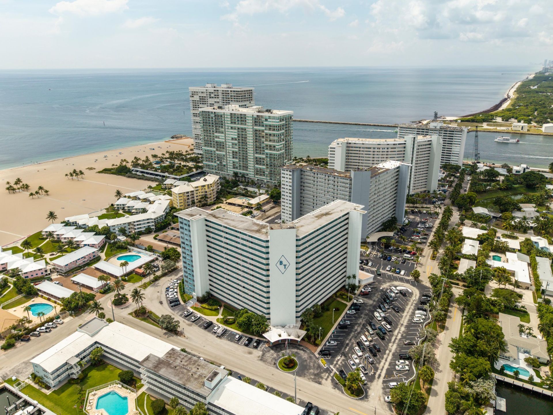 1900 S Ocean Drive, Unit 804, Fort Lauderdale, FL 33316 Photo