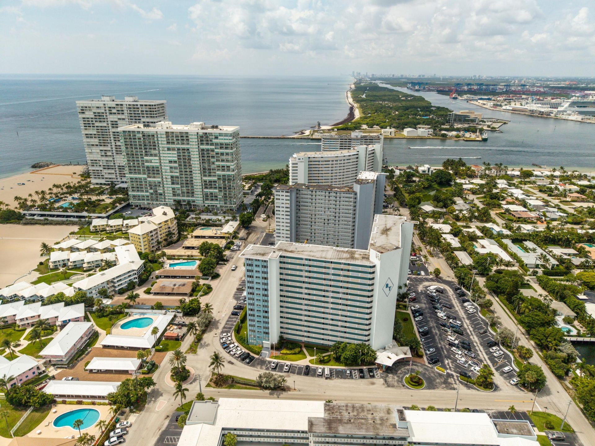 1900 S Ocean Drive, Unit 804, Fort Lauderdale, FL 33316 Photo