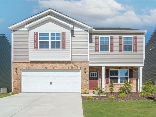 107 Lauder Trace , Jamestown, NC 27282
