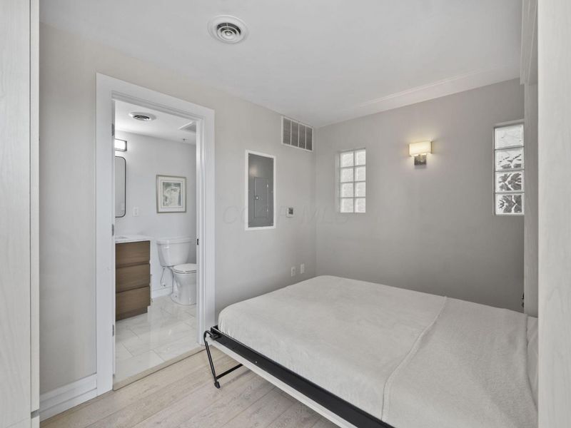 367 Auden Avenue , Unit 302, Columbus, OH 43215 Photo 7