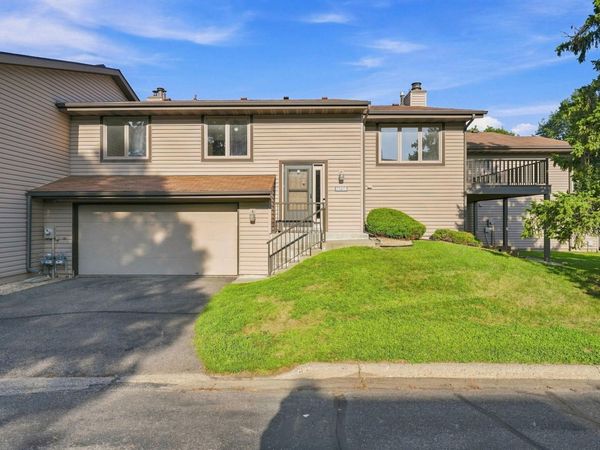 14708 Embry Path , Apple Valley, MN 55124