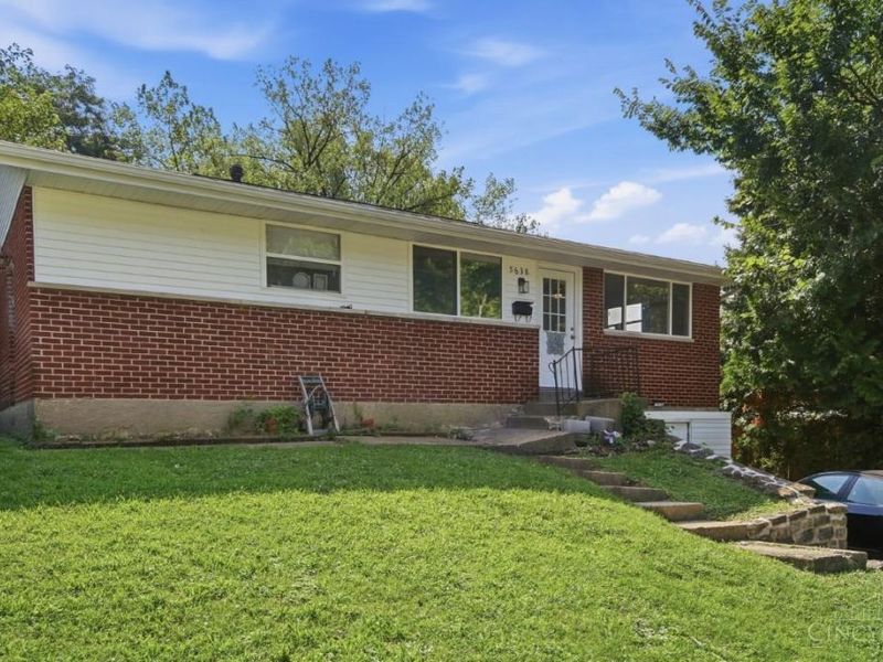 5638 Folchi Drive, Cincinnati, OH 45224 Photo 3