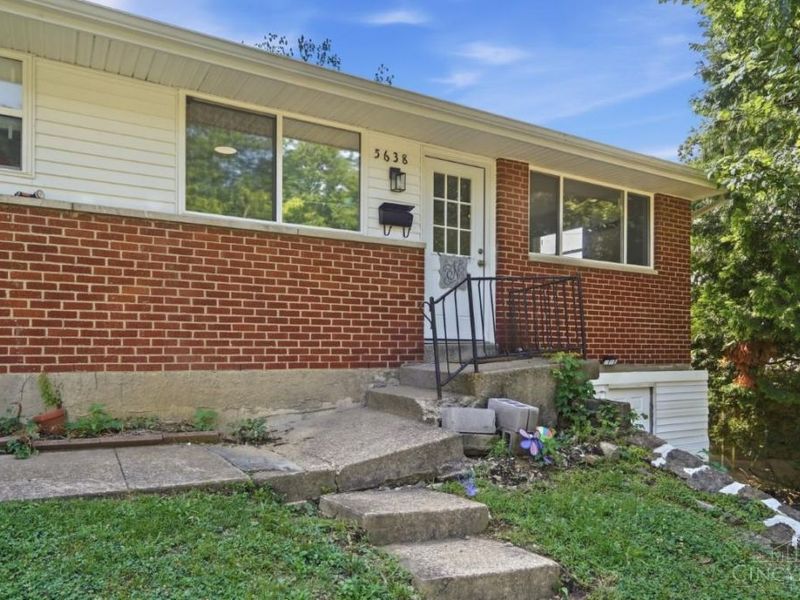 5638 Folchi Drive, Cincinnati, OH 45224 Photo 5
