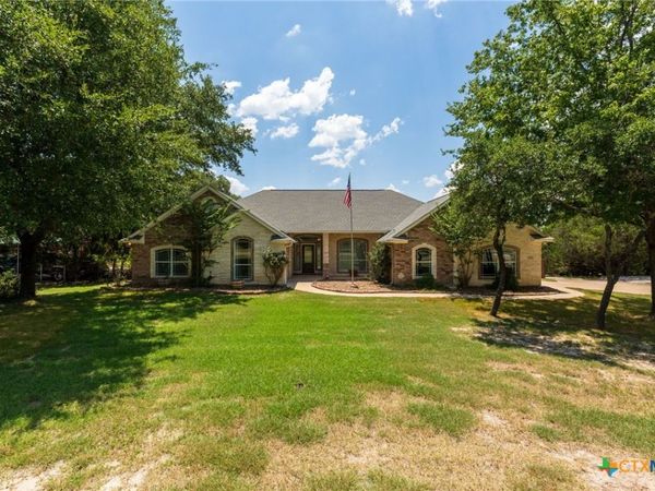 901 County Road 3150, Kempner, TX 76539