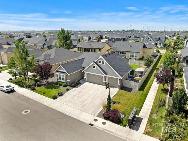 1653 Shoal Point Ave, Middleton, ID 83644