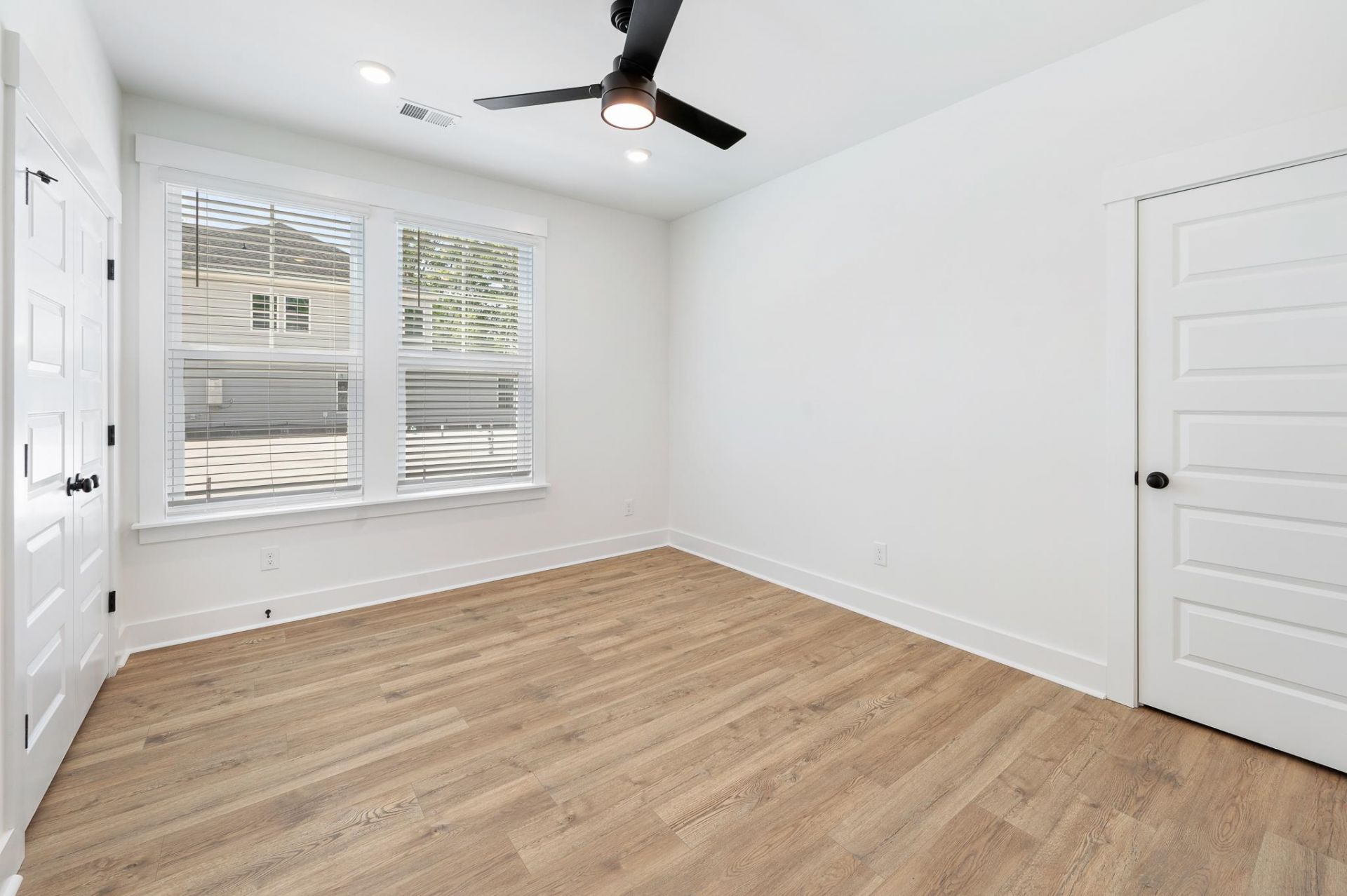 5000 Huckleberry Ln. Photo 10