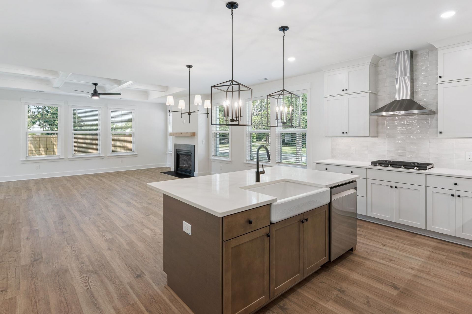 5000 Huckleberry Ln. Photo 12