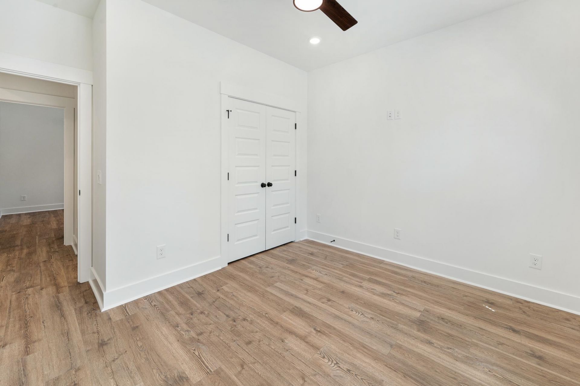 5000 Huckleberry Ln. Photo 6