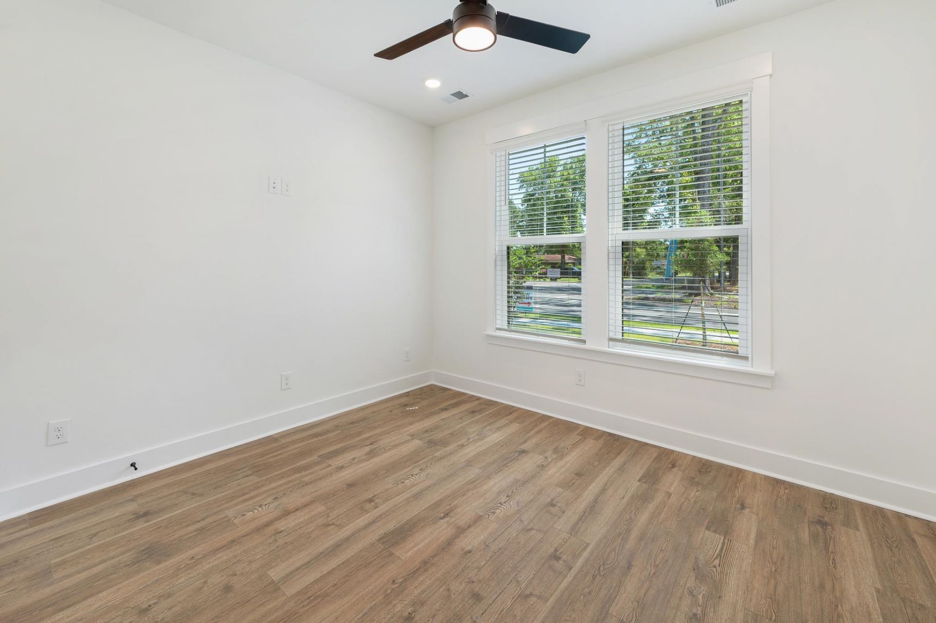 5000 Huckleberry Ln. Photo 7