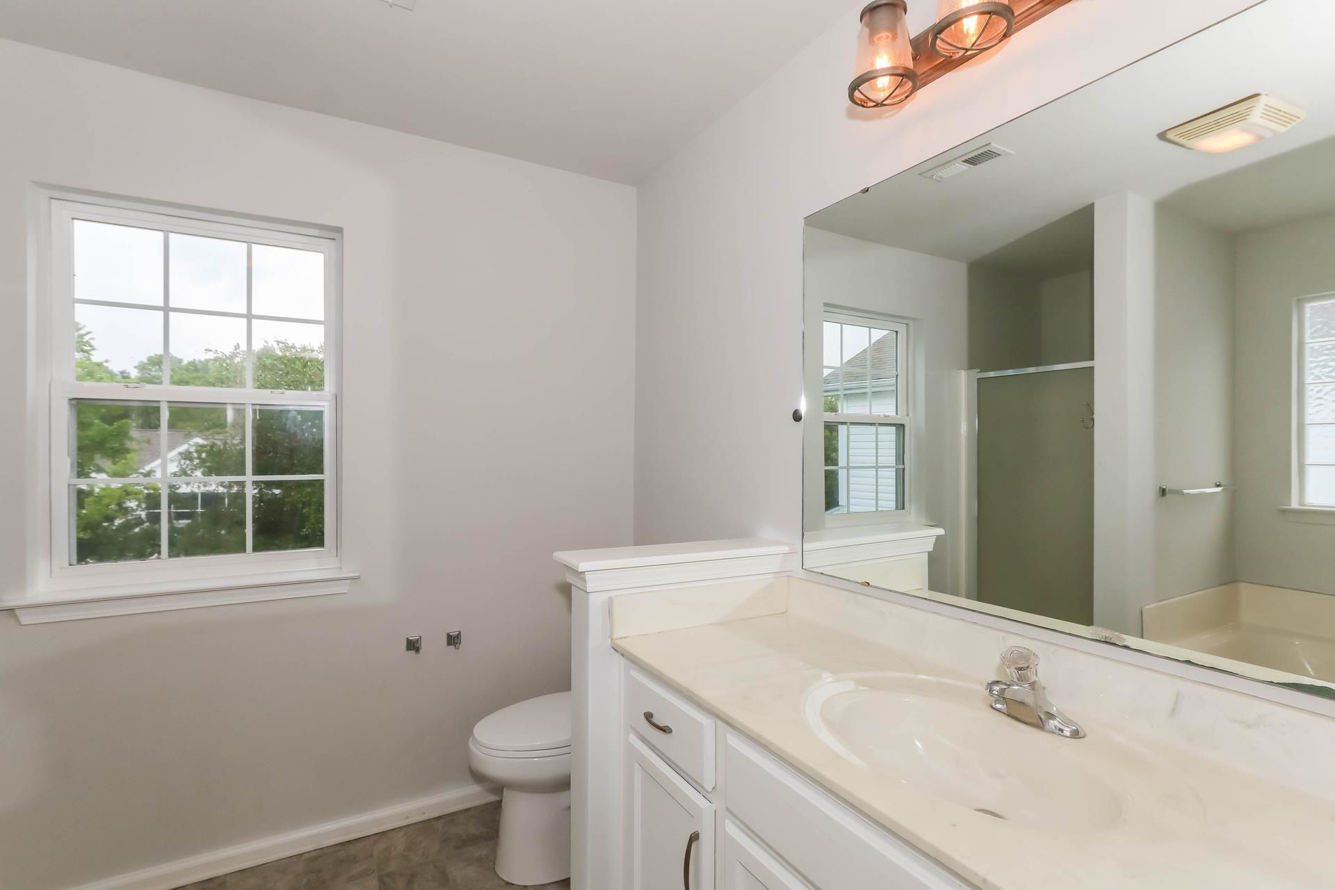7044 Birnamwood Ct. Photo 10