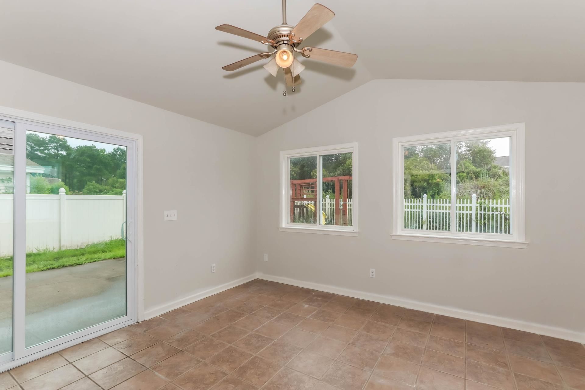 7044 Birnamwood Ct. Photo 8