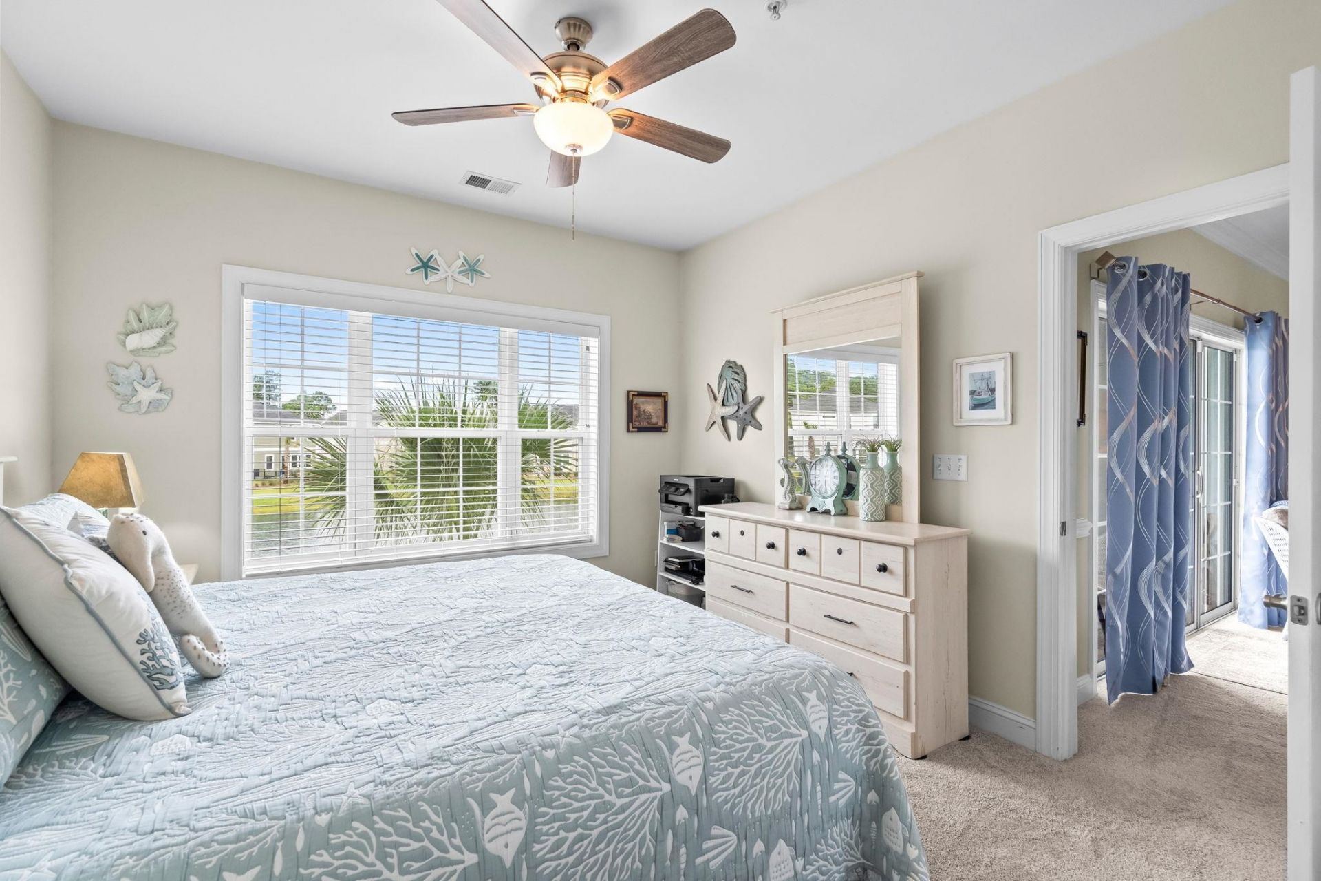 4136 Hibiscus Dr. Photo 21