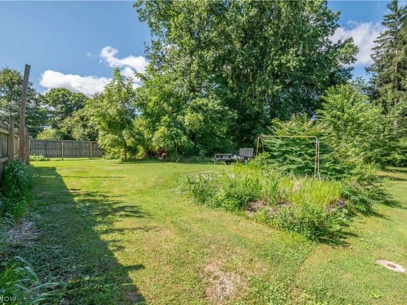 110 S Hazelwood Avenue , Youngstown, OH 44509 Photo 41
