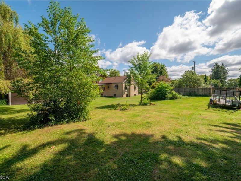 110 S Hazelwood Avenue , Youngstown, OH 44509 Photo 42