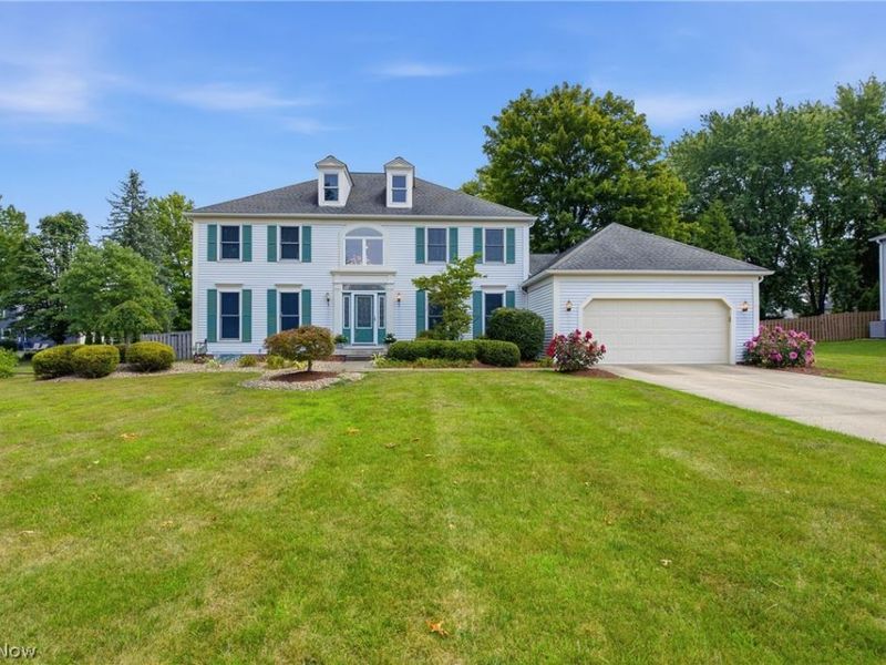 33541 Seneca Drive, Solon, OH 44139 Photo 2